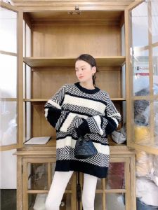 精品女装代理,厂家直销,全国低价发货