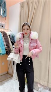 微信服装代理一手货源,进货便宜支持一件代发