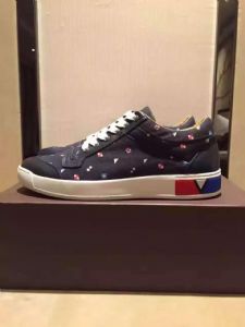 ������Ь���������𣿼۸���ô��