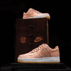 ������2020����NBA�Ǽ���Ь�����﴿ԭ�汾��Ь�۸���٣�