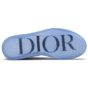 AJ1СDior��AJ1����Dior��ʲô��һ����