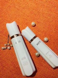 ��������ʯ���ഺ����ҺЧ������  ������Ʒ