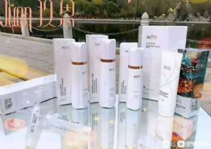 �þ�������ʯ���ഺ����Һ�Լ�����Ʒ����ʵ�ݼ۸�����