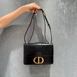 Dior30 MontaigneֱִѡʱеƷ