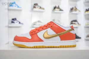 Nike SB DunkŵͰ˶Ь΢д