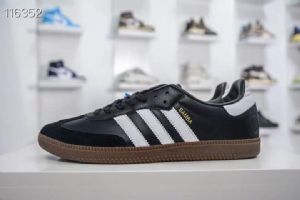 ﰢadidasЬЬƷƬ