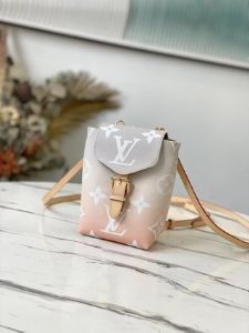 ��������Ƥ��ʱ�г�����Ů��������Ʒ�ʻ�Դ����ֱ��һ������