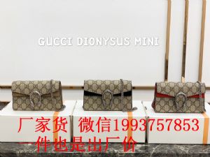 �������һ�Դ����,��������ƴ��ײɫ