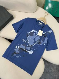 了解下当季潮流复制的品牌厂价男装高版本的批发地址
