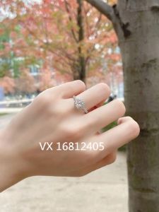 �þ��ȱ�׼������ٱ��ĪɣʯƷ�����ӣ�Īɣʯ����ٷֺ��ʣ�