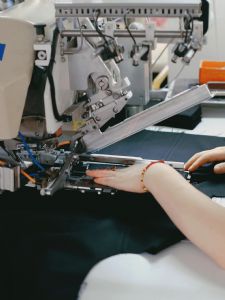 ����ͷ����・ϸ����ʤ