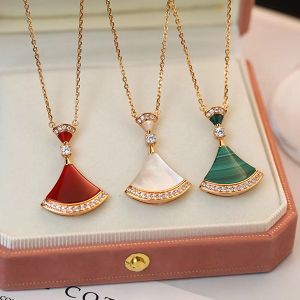 BVLGARI������������ӱ�ĸϵ����������